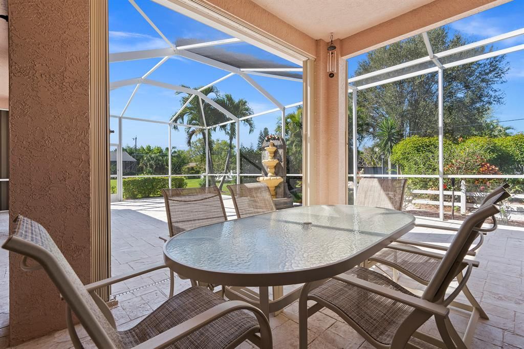 Photo of 2044 SE Morningside Boulevard, Port Saint Lucie, FL 34952 (MLS # R10697170)