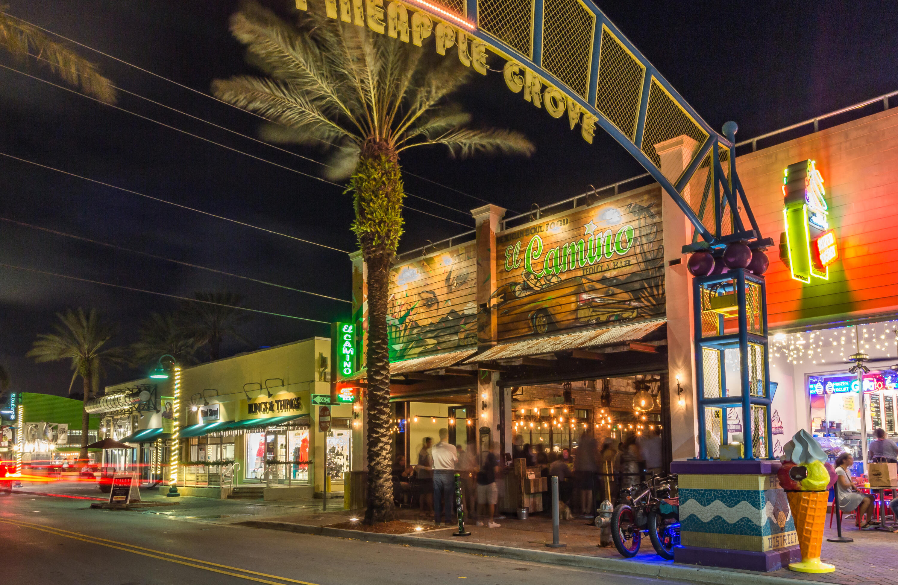 PINEAPPLE GROVE VILLAGE CONDO - Residential Lease