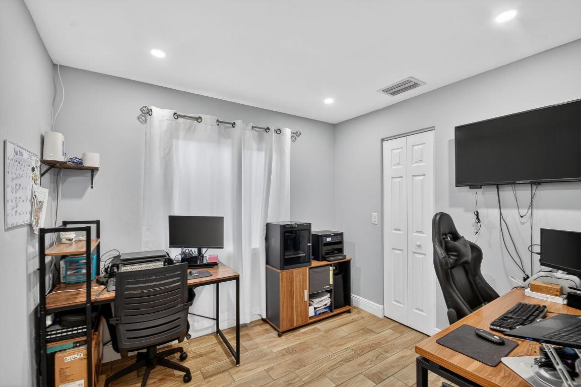 STRAWBERRY LAKES 3 - Residential