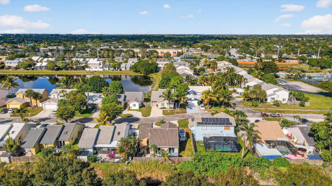 STRAWBERRY LAKES 3 - Residential