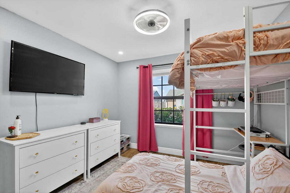 STRAWBERRY LAKES 3 - Residential