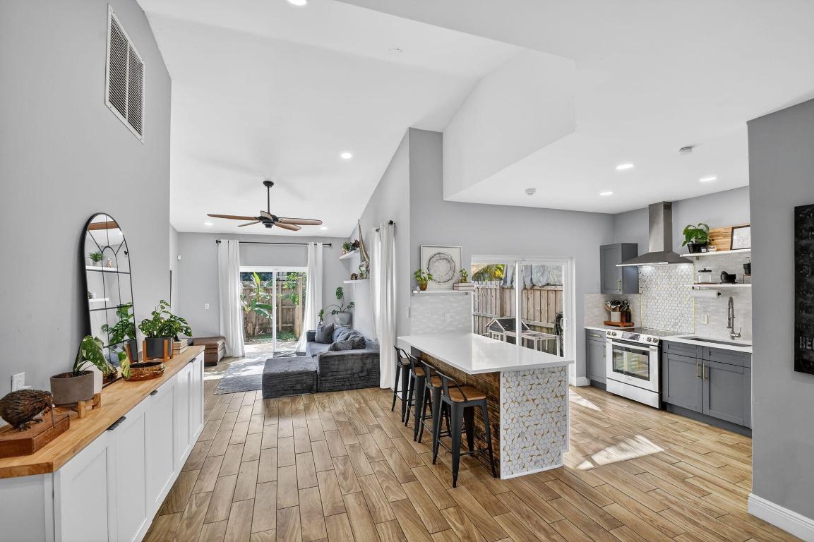 STRAWBERRY LAKES 3 - Residential