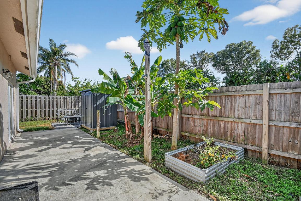 STRAWBERRY LAKES 3 - Residential