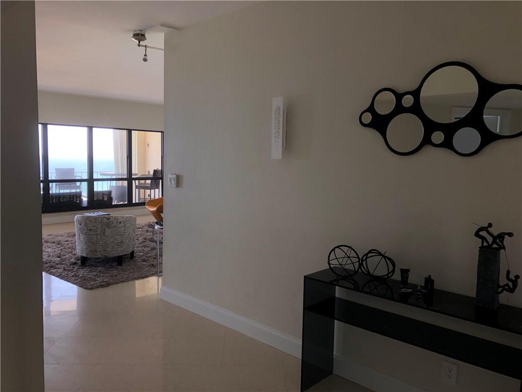 SEA RANCH CLUB OF BOCA I - Residential Lease