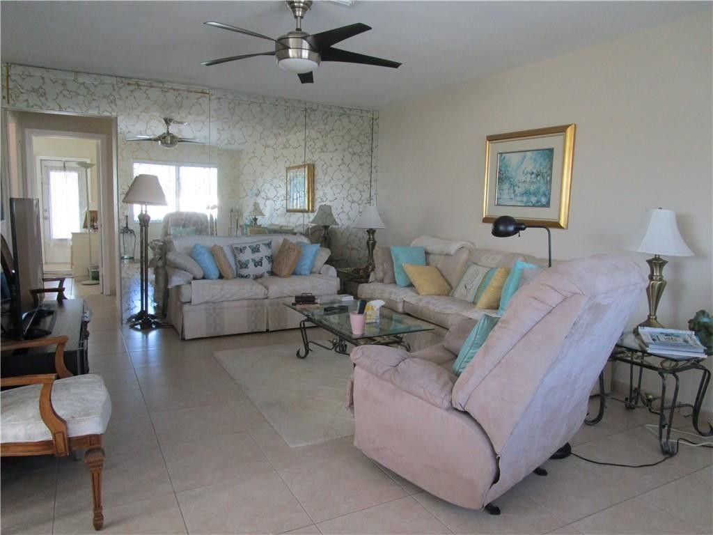 Photo of 2000 NE 51st Court #201, Fort Lauderdale, FL 33308 (MLS # B26018872)