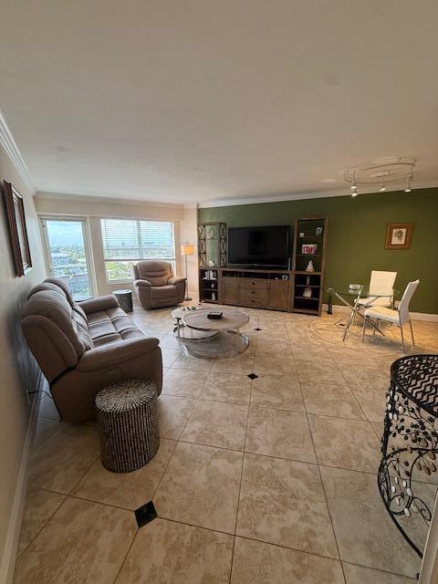 ROYAL AMBASSADOR CONDO - Residential Lease