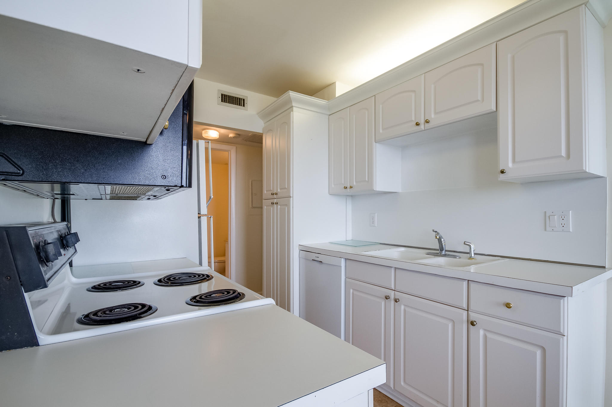 RAPALLO SOUTH CONDO - Residential