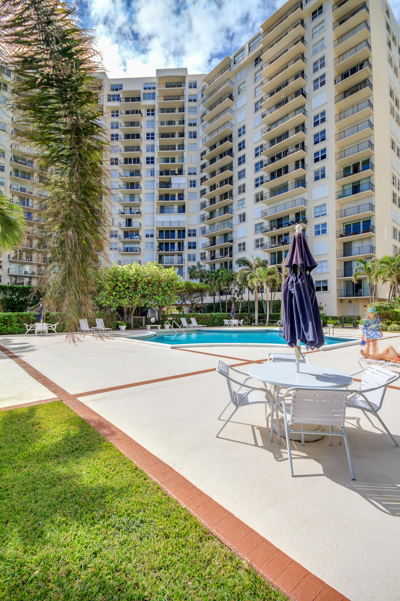 RAPALLO SOUTH CONDO - Residential