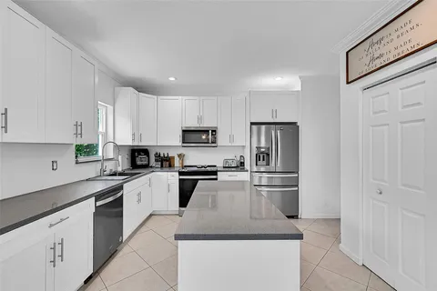 12656 NW 6th Ct, Coral Springs, FL MLS: F10498267
