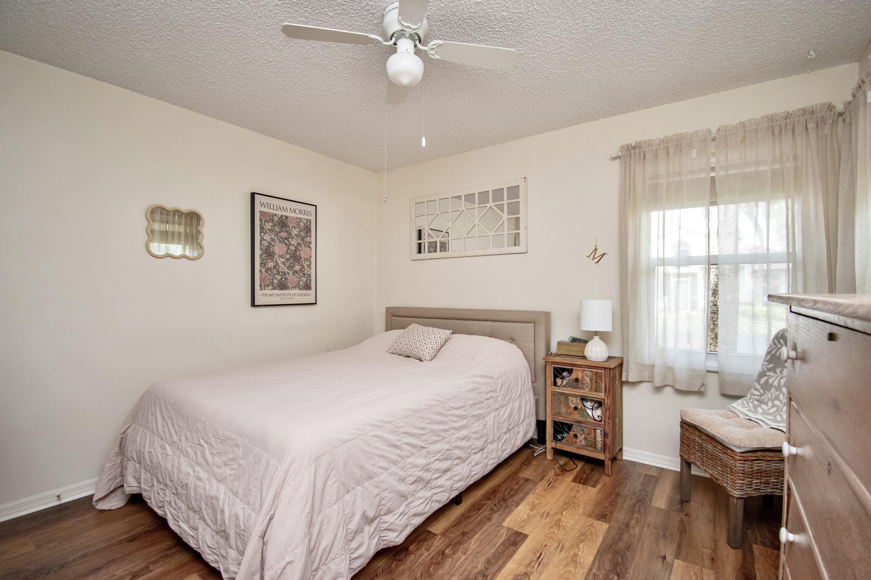 SWEETWATER SEC 4 - Residential