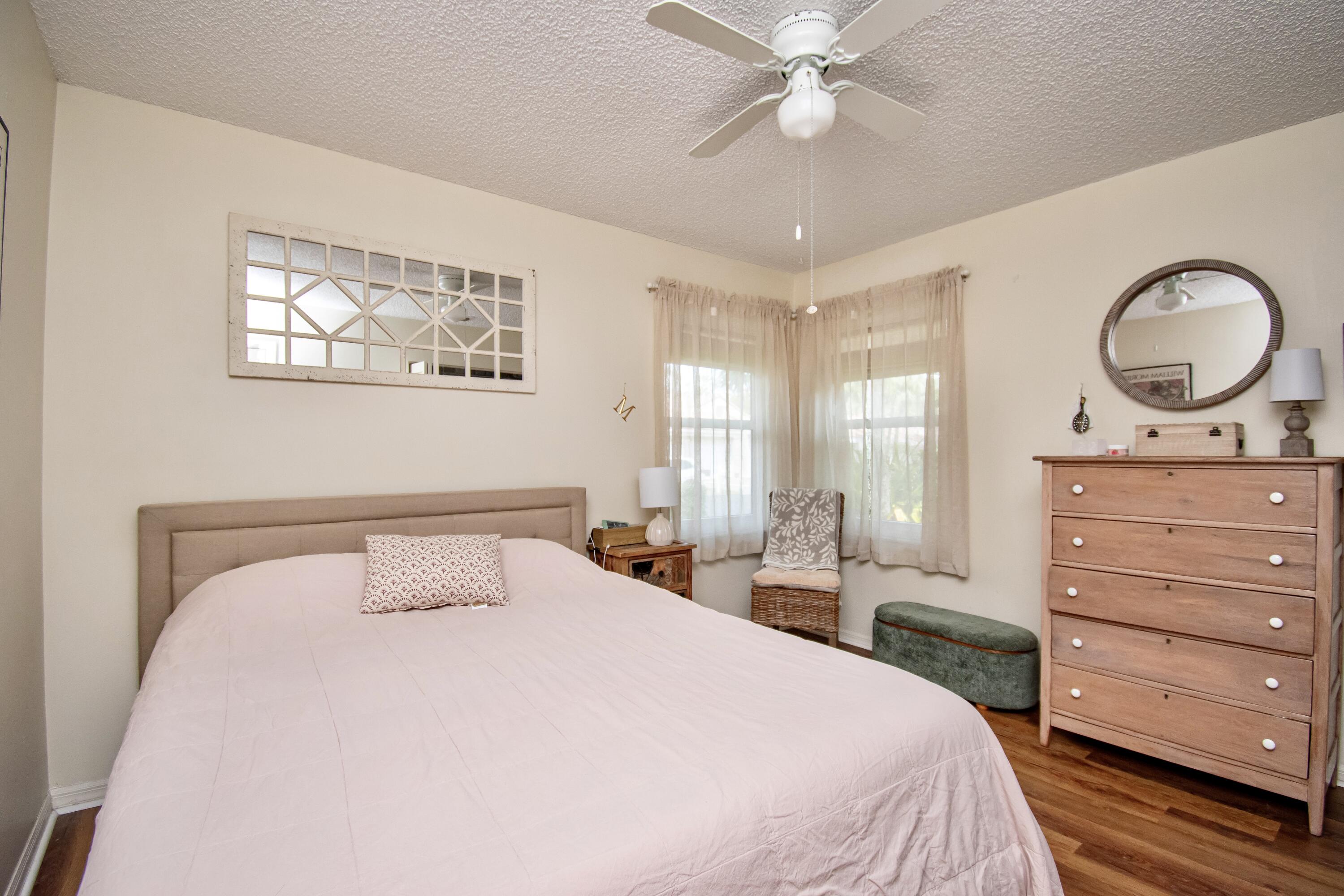 SWEETWATER SEC 4 - Residential