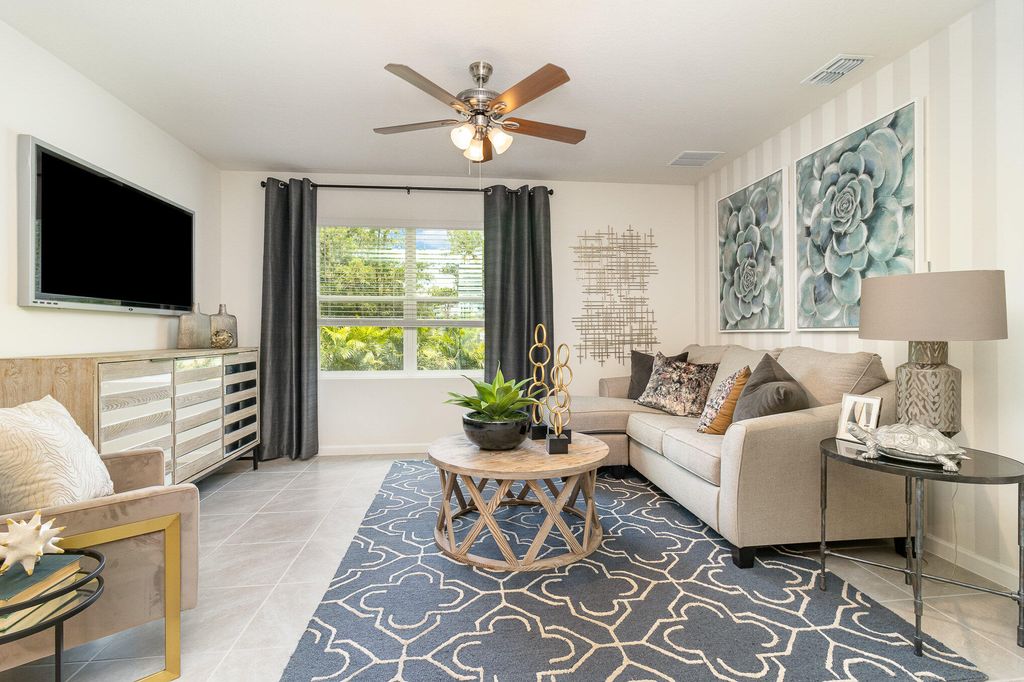 Photo of 532 Seafoam Circle, Fort Pierce, FL 34945 (MLS # R10985116)