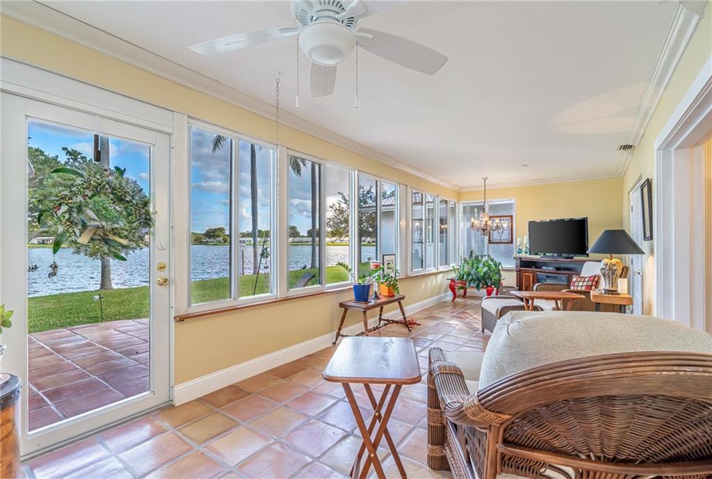 Lauderdale West 3 Sec 83- - Residential