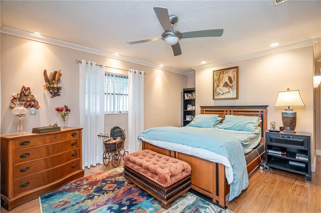 Lauderdale West 3 Sec 83- - Residential