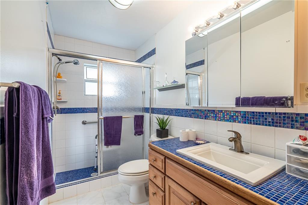 Lauderdale West 3 Sec 83- - Residential