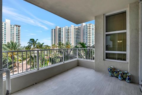 Condominium in Highland Beach FL 3720 Ocean Boulevard Blvd 10.jpg