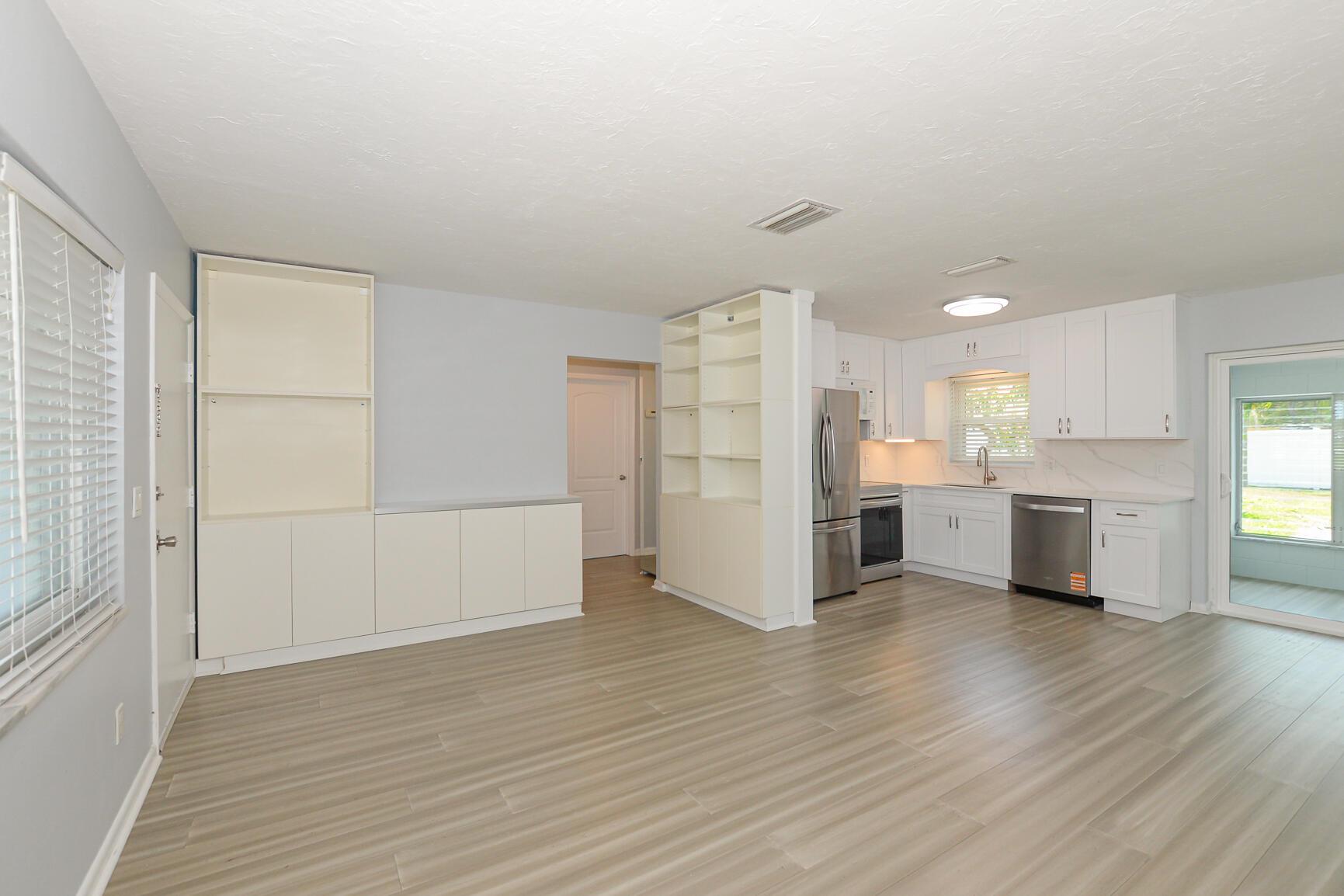 RIVER PARK UNIT 3 - Residential