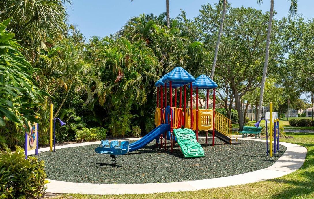 HAMMOCK RESERVE - Residential Lease