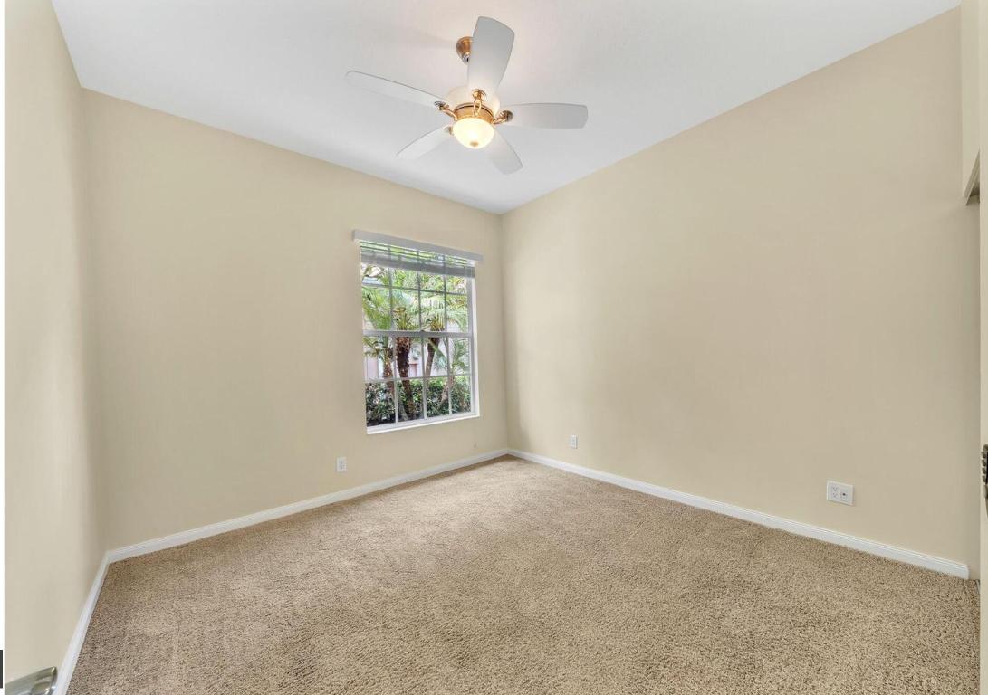 HAMMOCK RESERVE - Residential Lease