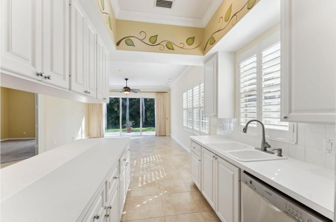 HAMMOCK RESERVE - Residential Lease