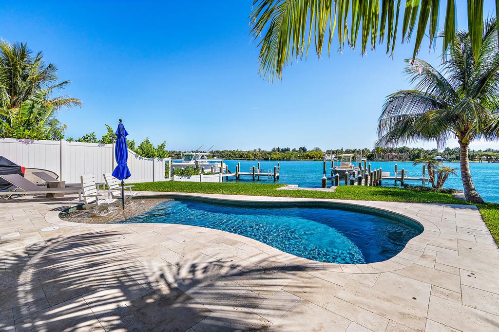 Tequesta - Residential