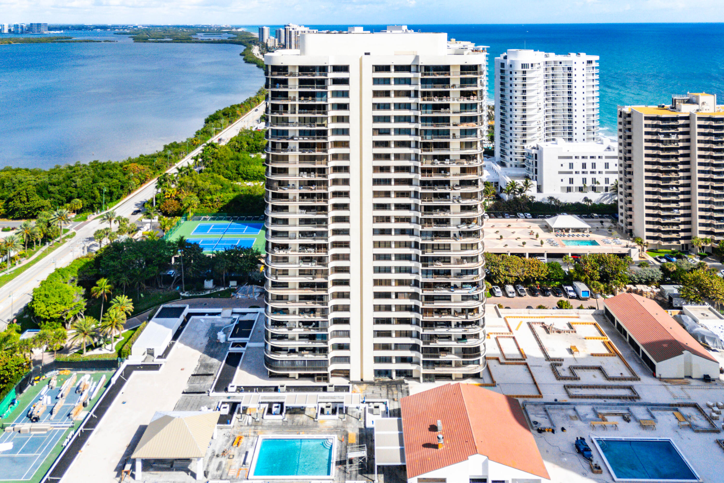 MARTINIQUE 2 CONDO - Residential