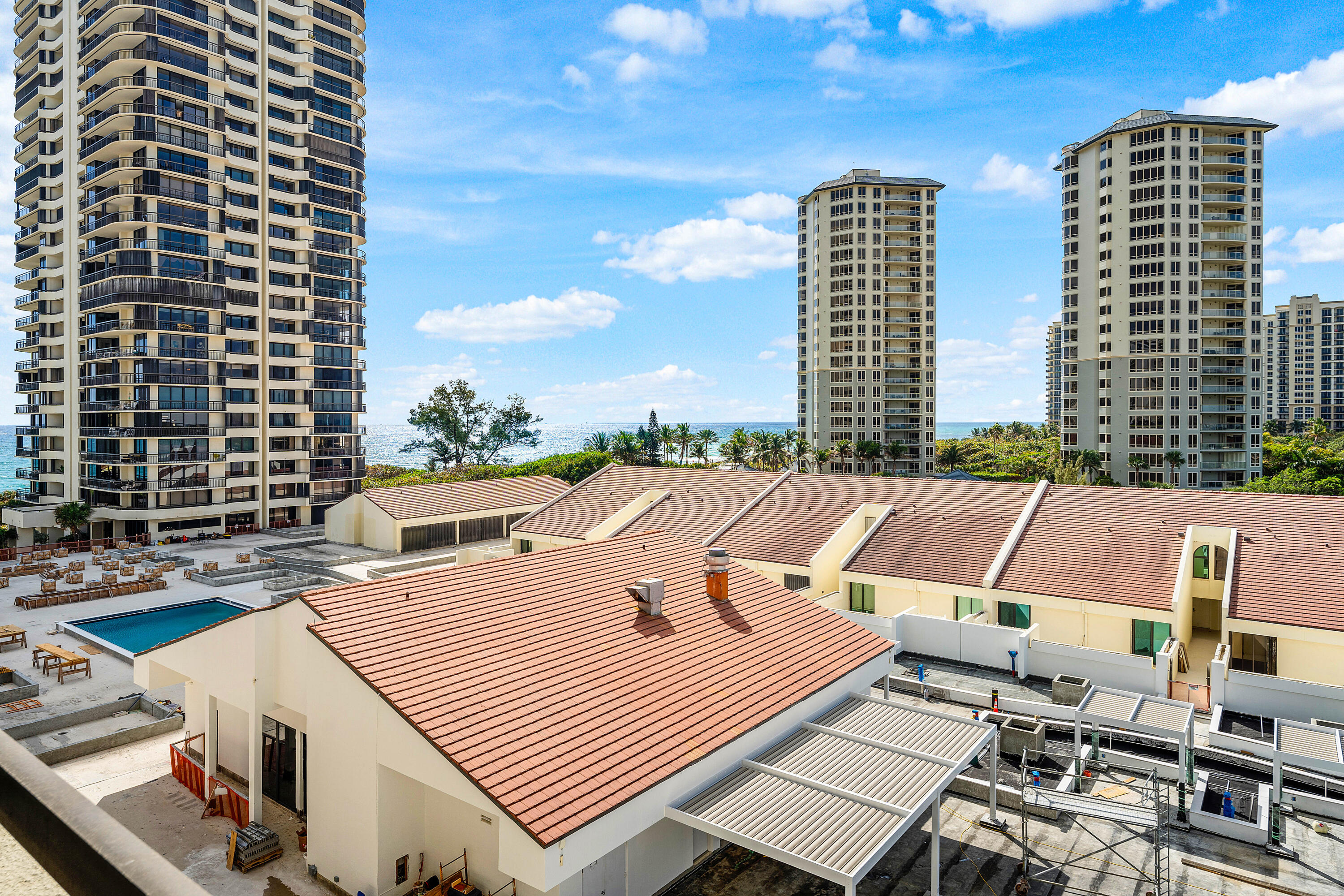 MARTINIQUE 2 CONDO - Residential