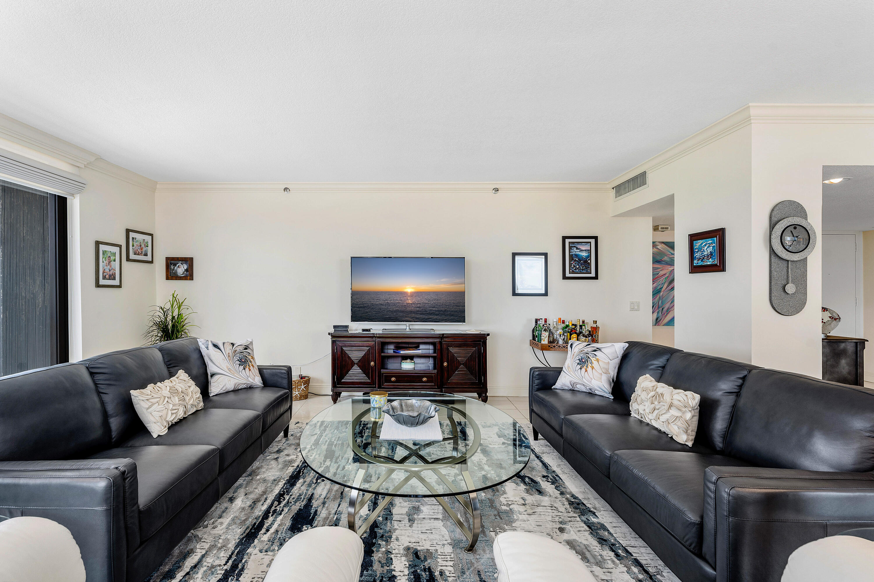 MARTINIQUE 2 CONDO - Residential