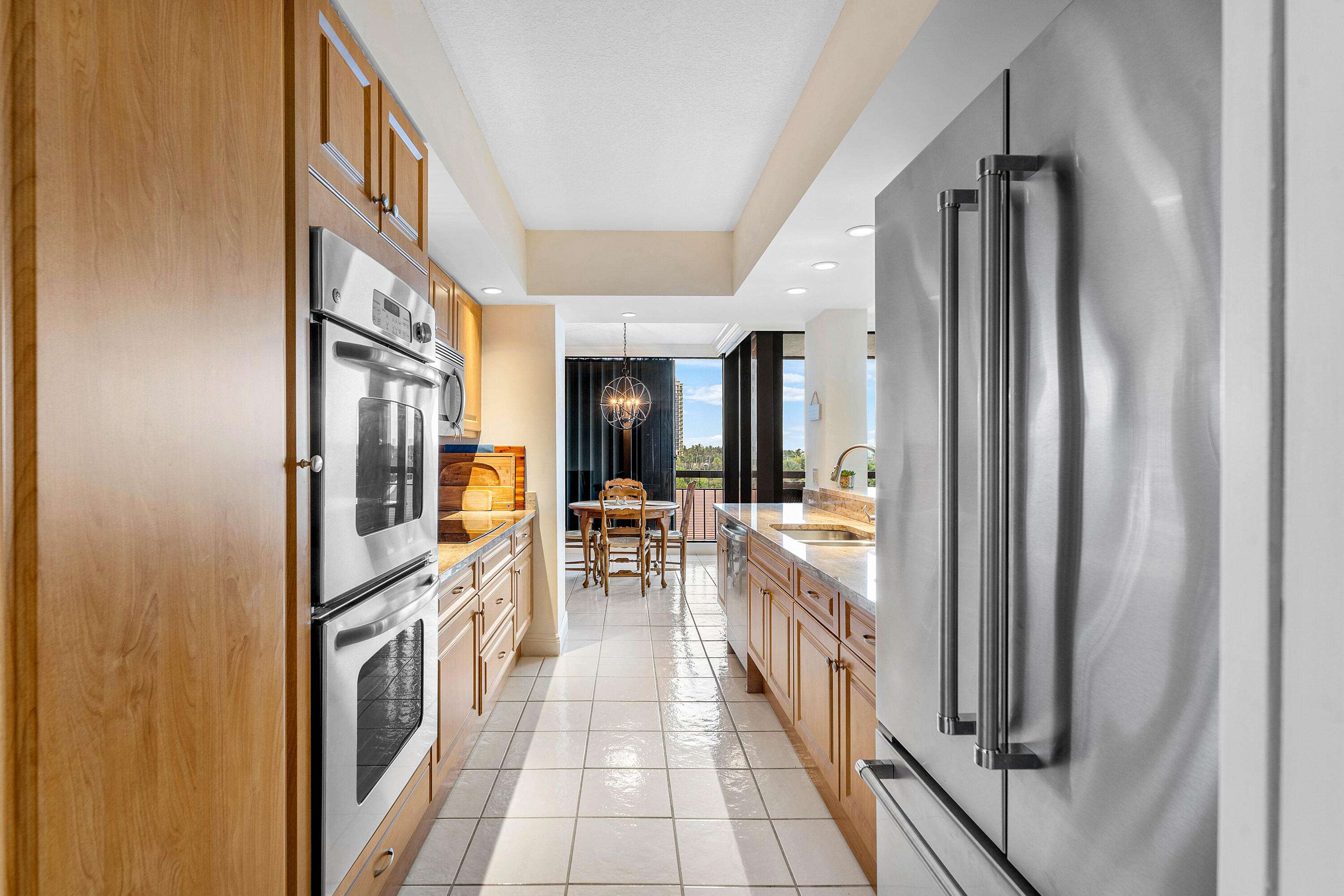 MARTINIQUE 2 CONDO - Residential