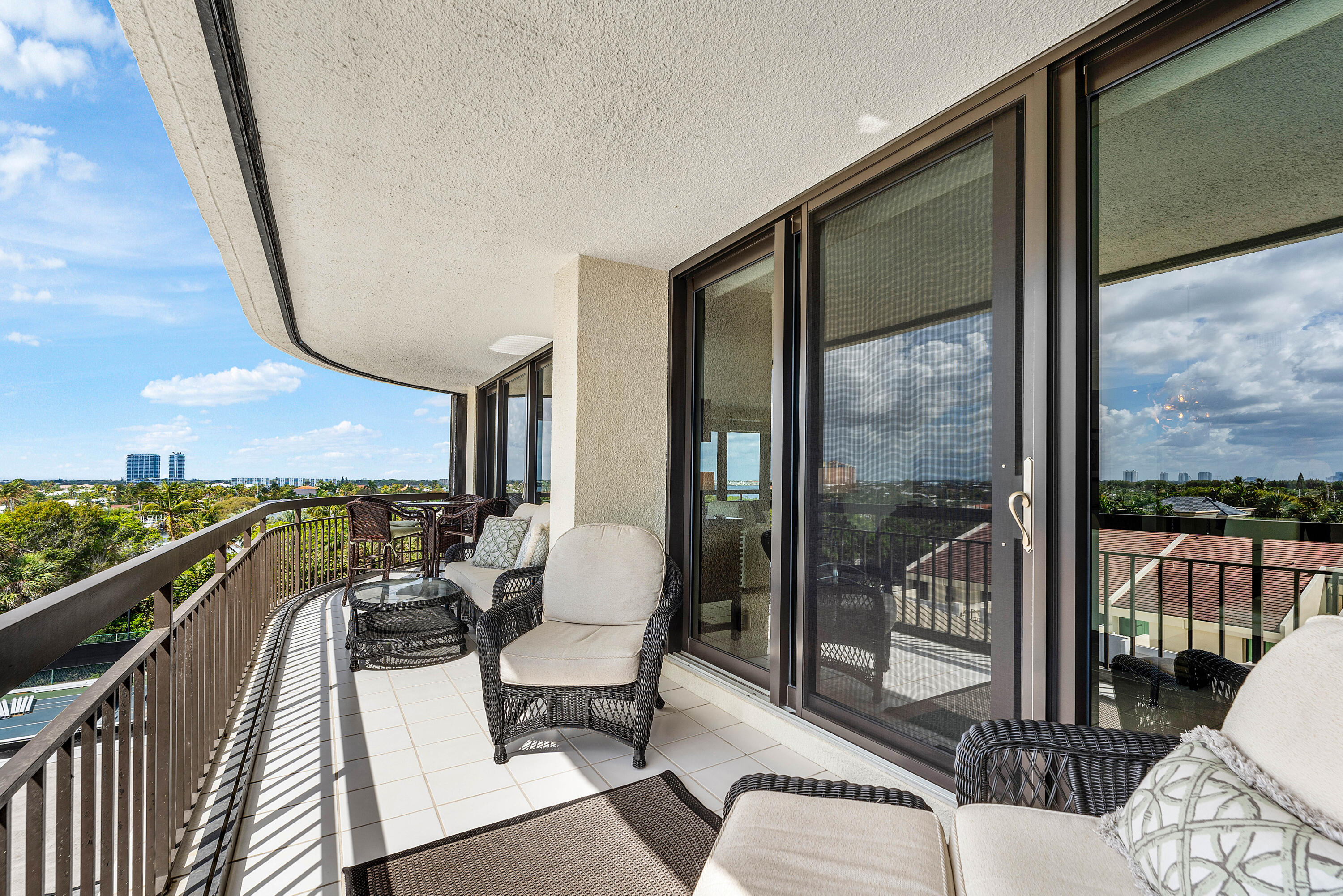 MARTINIQUE 2 CONDO - Residential