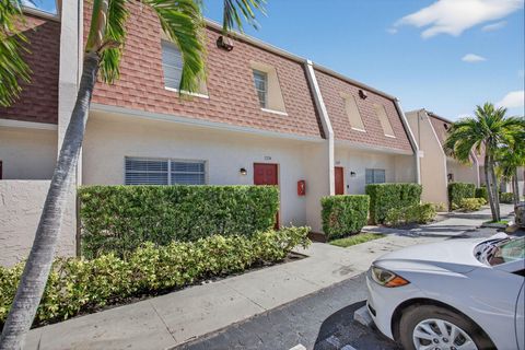 3324 Quail Close 7 Pompano Beach FL 33064