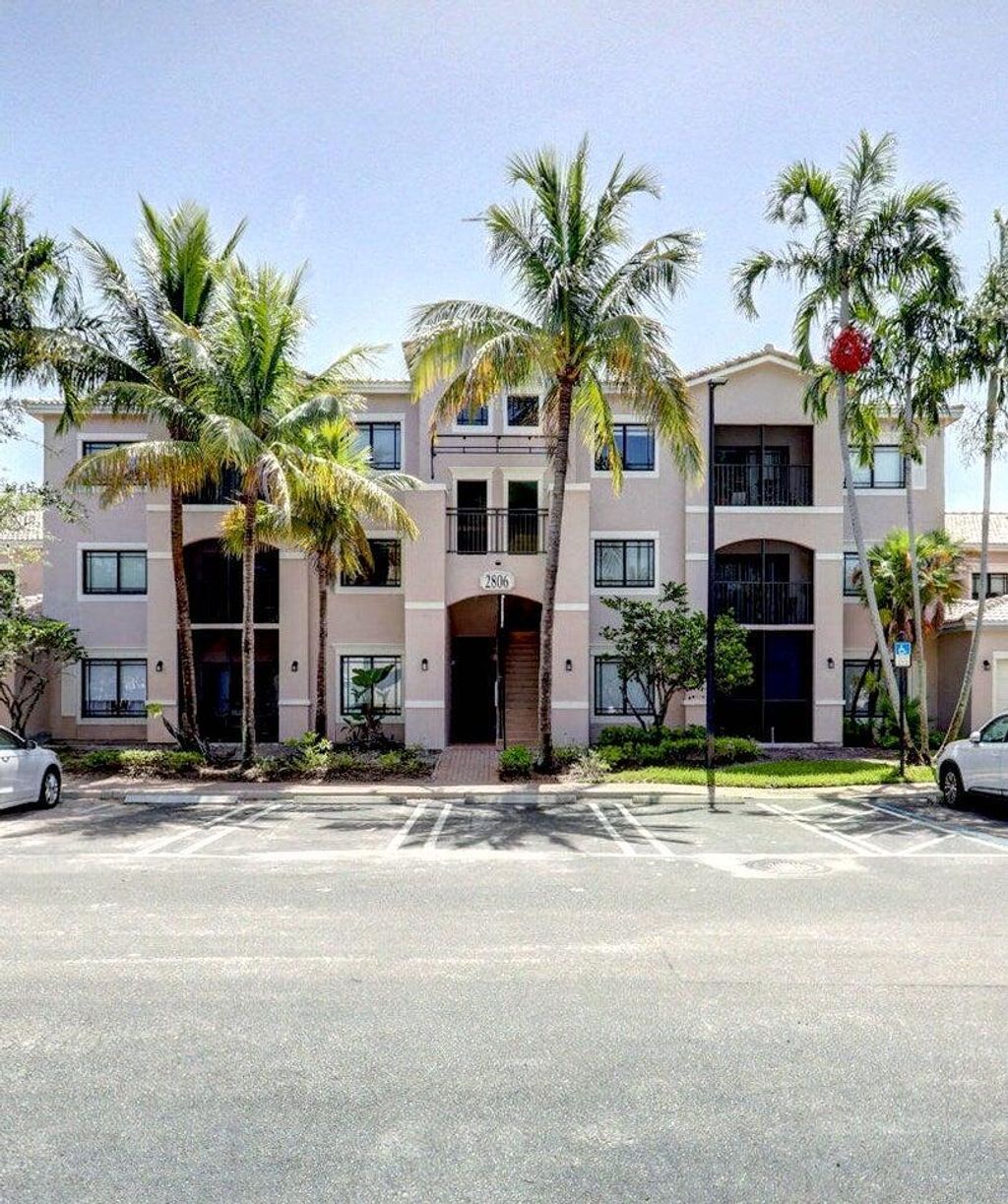 Photo of 2806 Veronia Drive #301, Palm Beach Gardens, FL 33410 (MLS # R11153765)