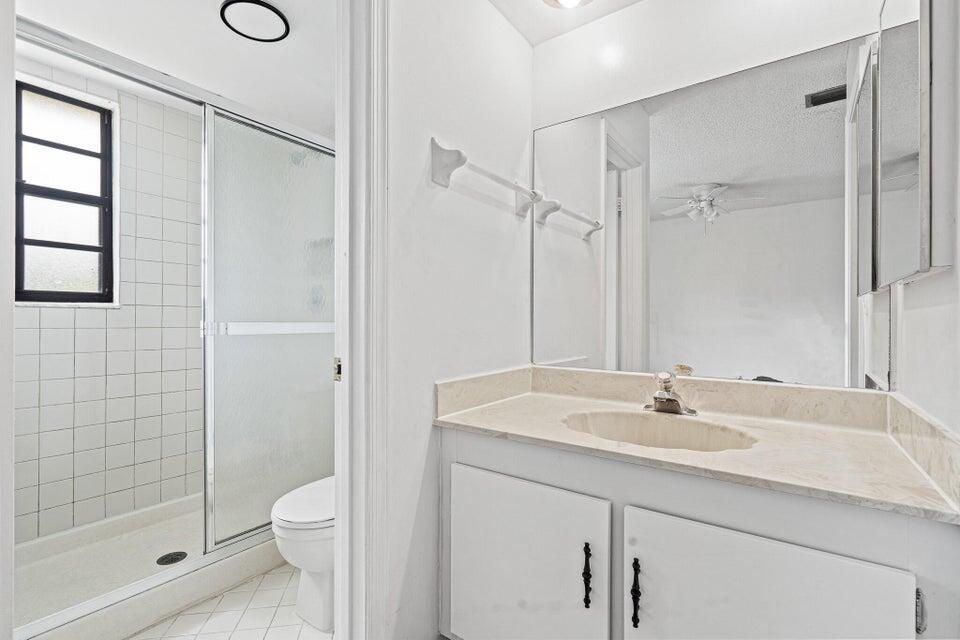 OAK COURT CONDO - Residential Lease