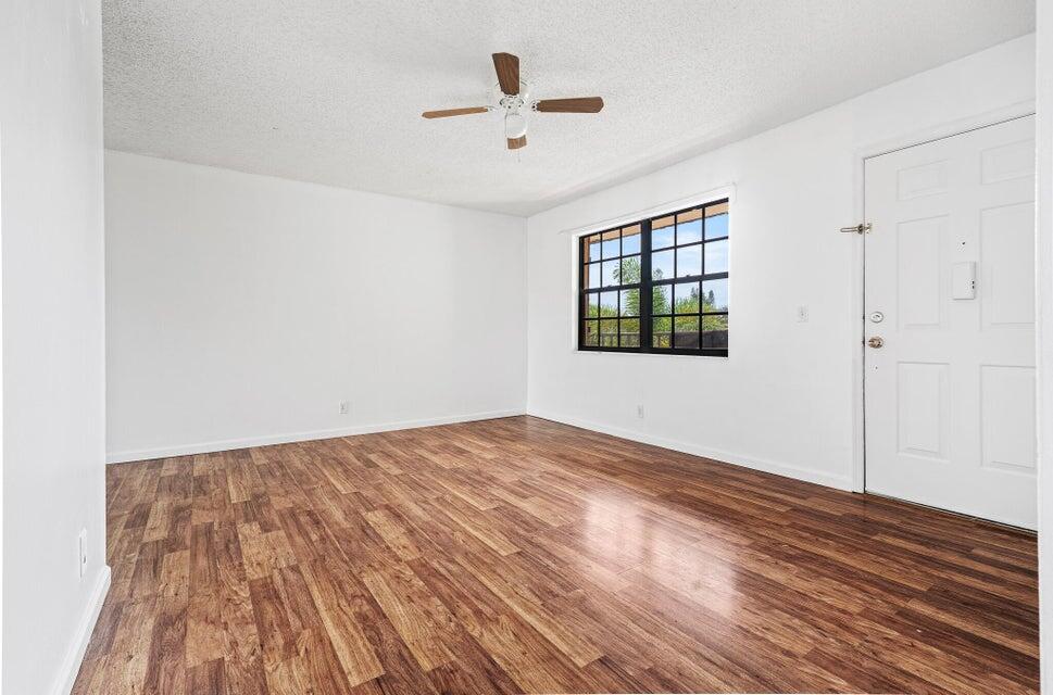 OAK COURT CONDO - Residential Lease