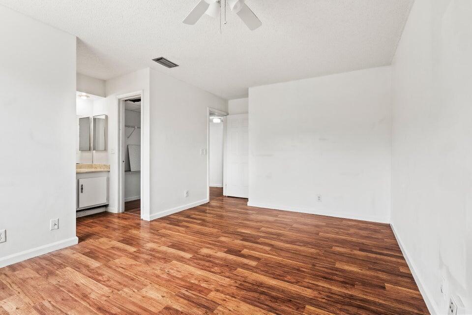 OAK COURT CONDO - Residential Lease