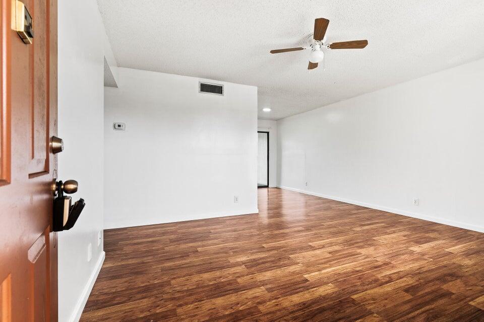 OAK COURT CONDO - Residential Lease