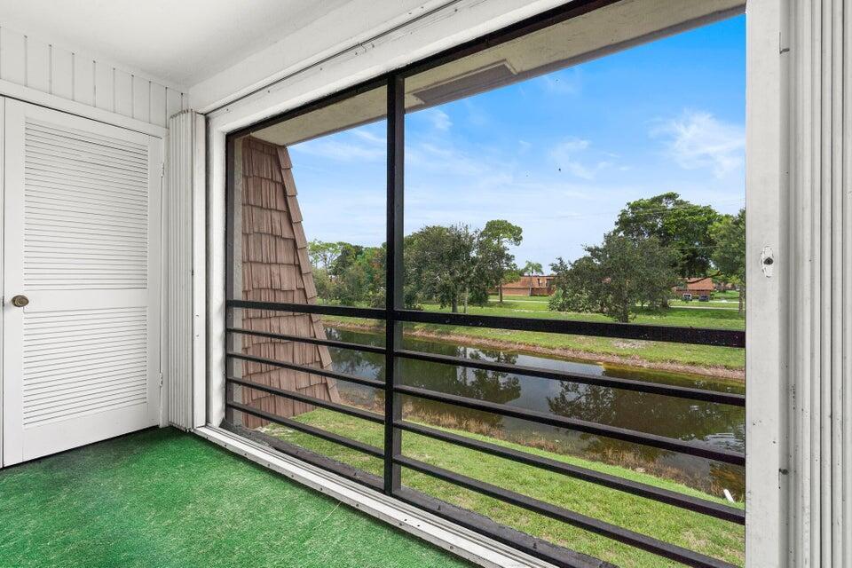 OAK COURT CONDO - Residential Lease