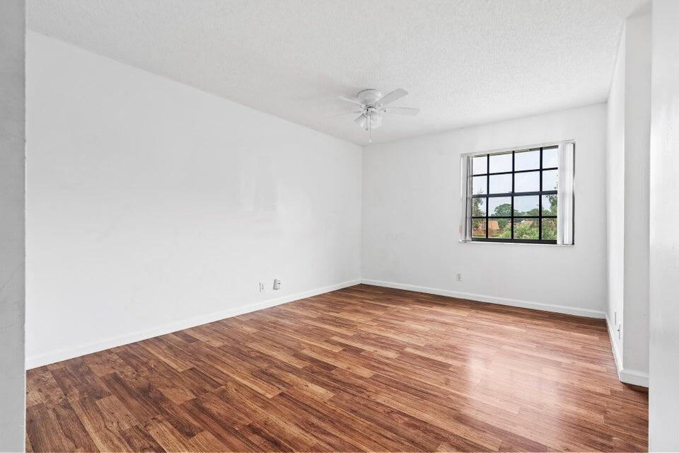 OAK COURT CONDO - Residential Lease