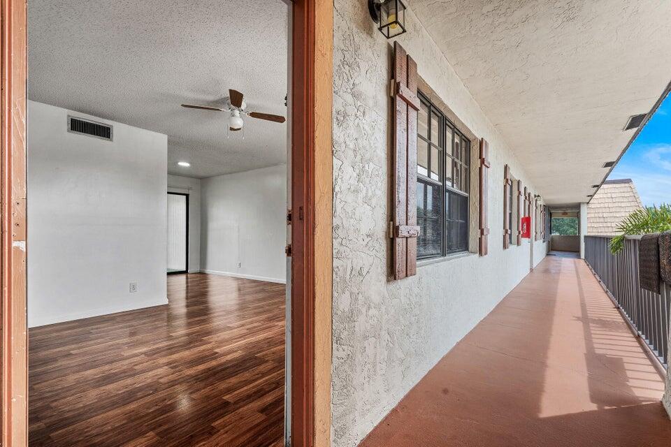 OAK COURT CONDO - Residential Lease