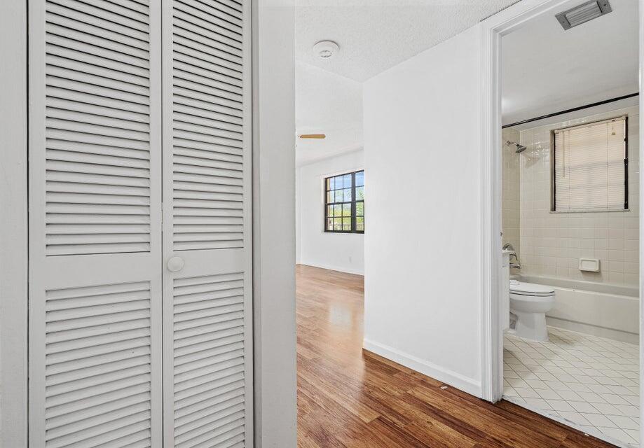 OAK COURT CONDO - Residential Lease