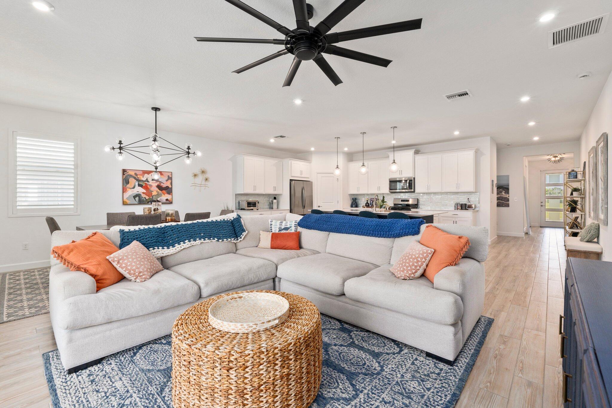 CADENCE PHASE 1 TRADITION - Residential