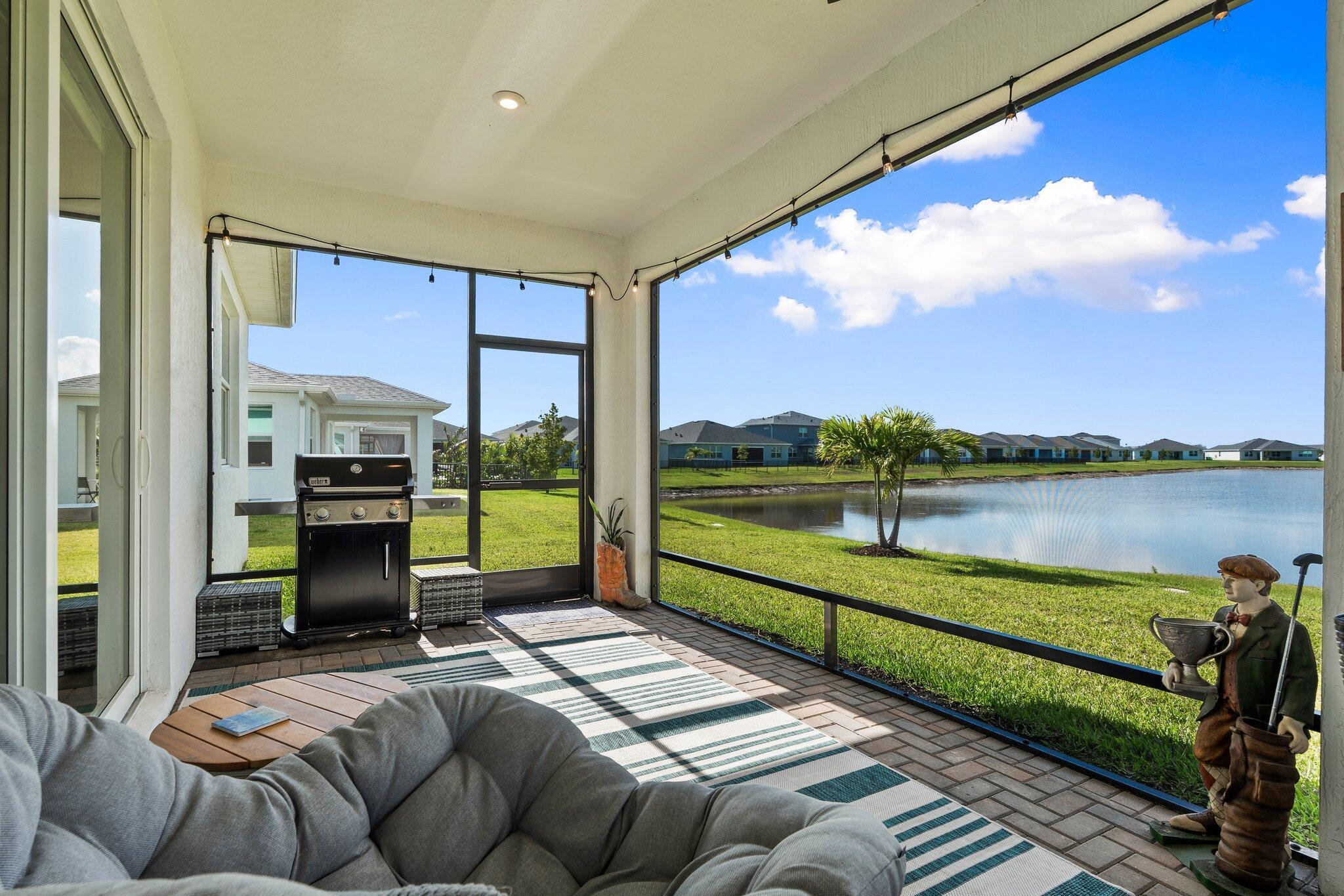 CADENCE PHASE 1 TRADITION - Residential