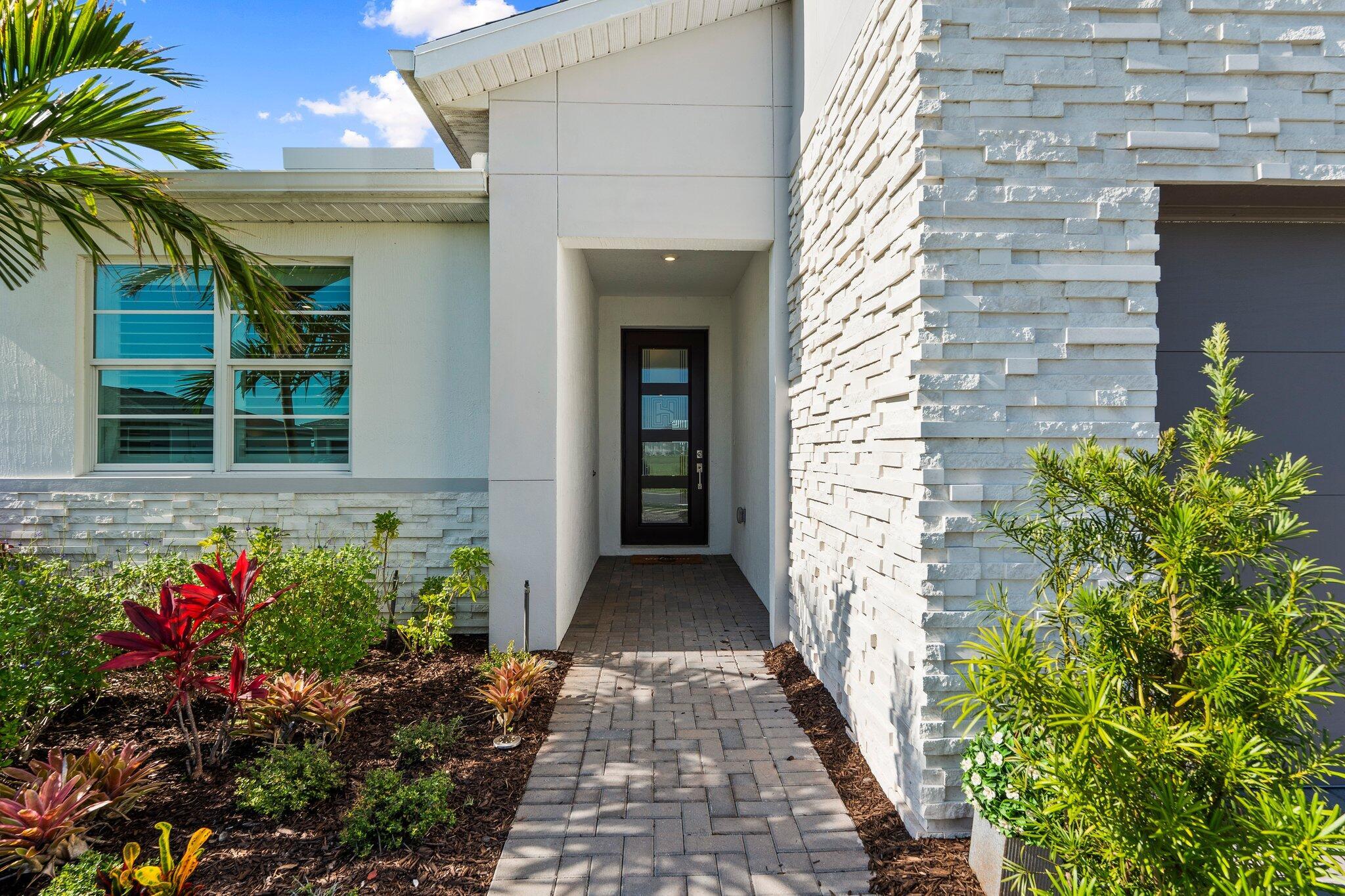 CADENCE PHASE 1 TRADITION - Residential