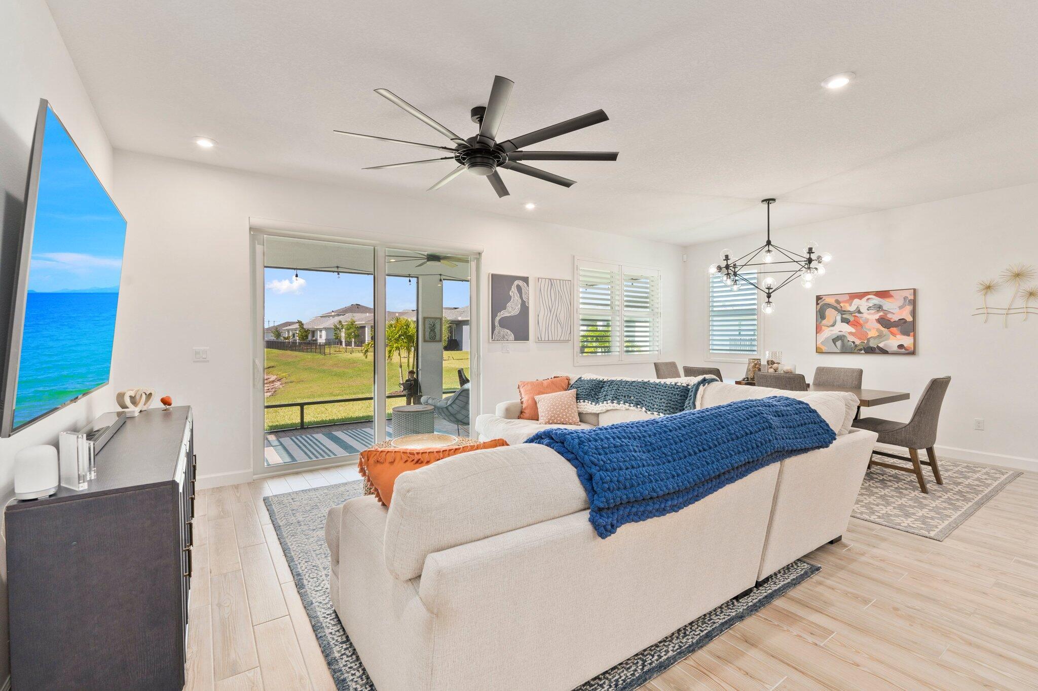 CADENCE PHASE 1 TRADITION - Residential