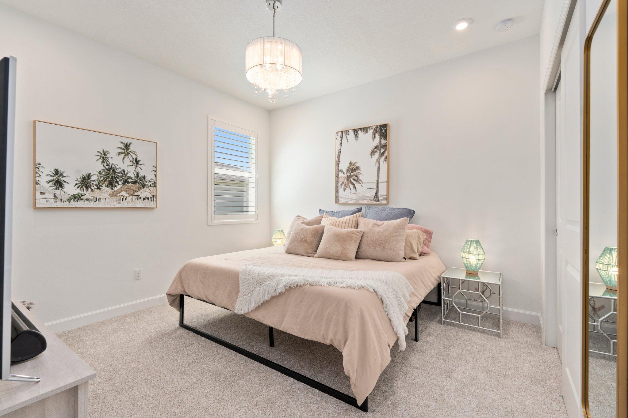 CADENCE PHASE 1 TRADITION - Residential