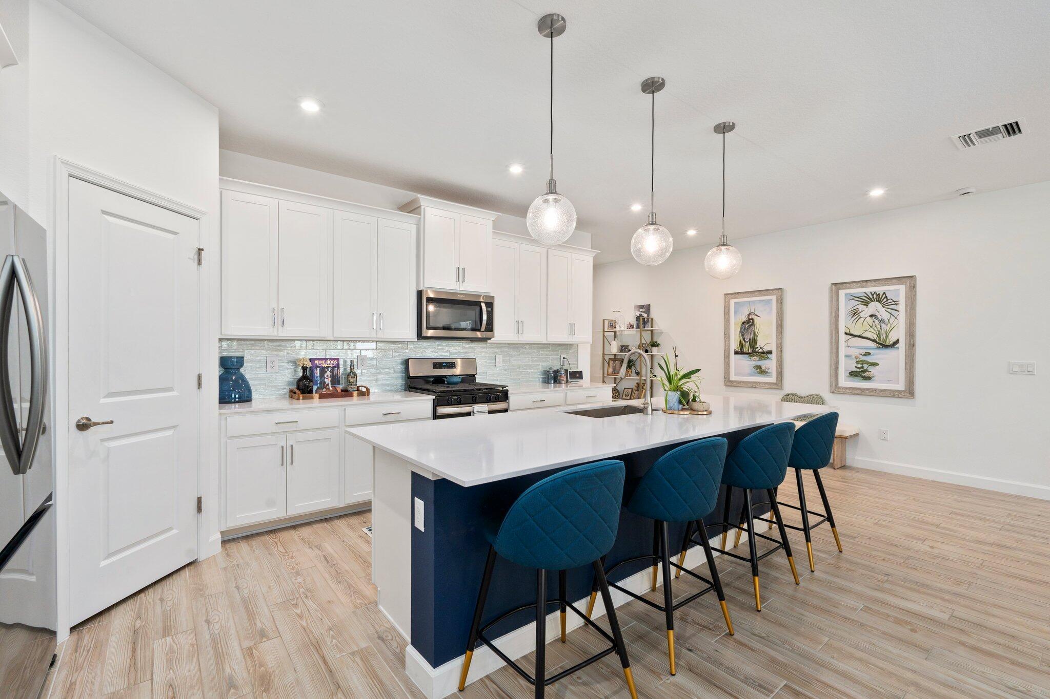 CADENCE PHASE 1 TRADITION - Residential