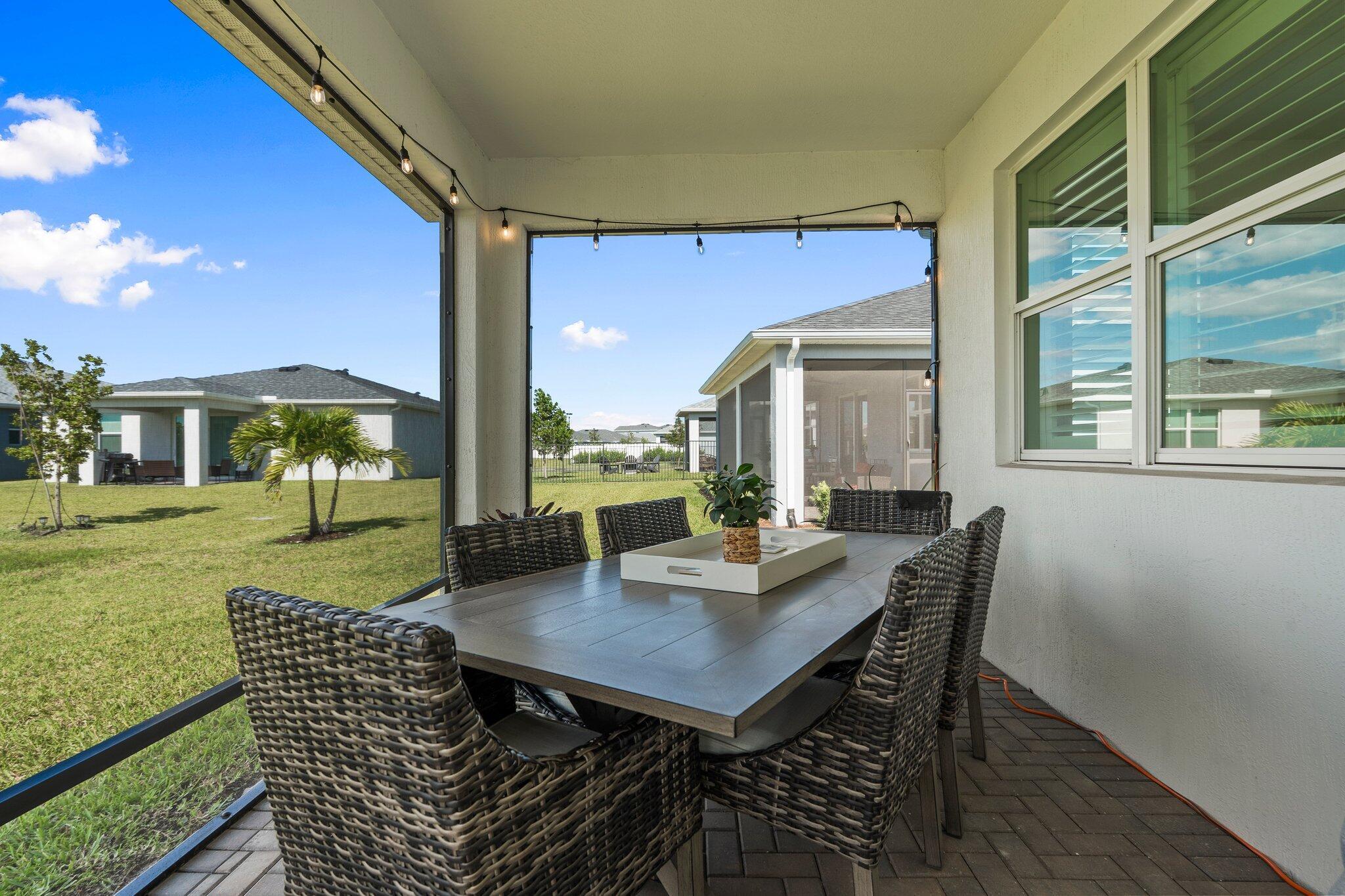 CADENCE PHASE 1 TRADITION - Residential