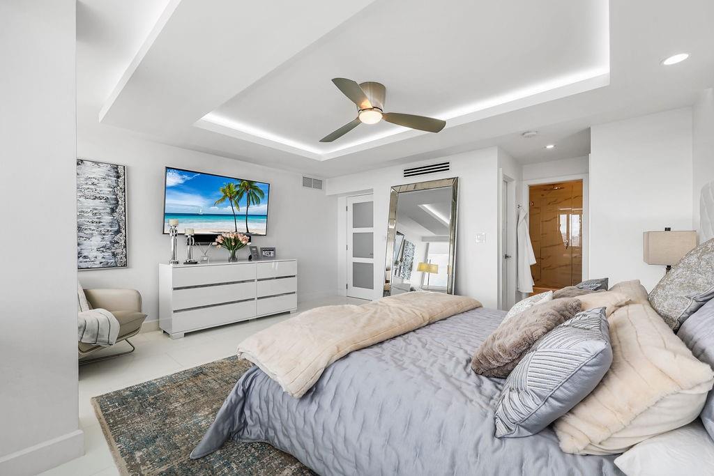 Illini Condo - Residential Lease