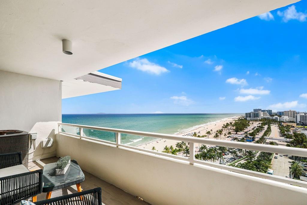 Illini Condo - Residential Lease
