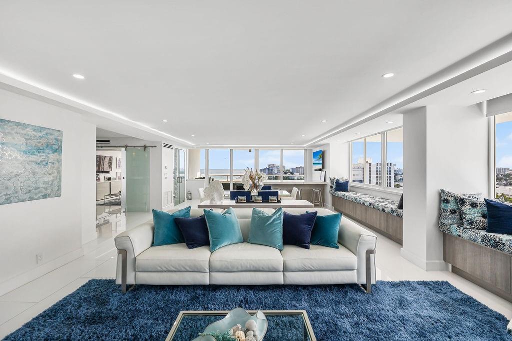 Illini Condo - Residential Lease